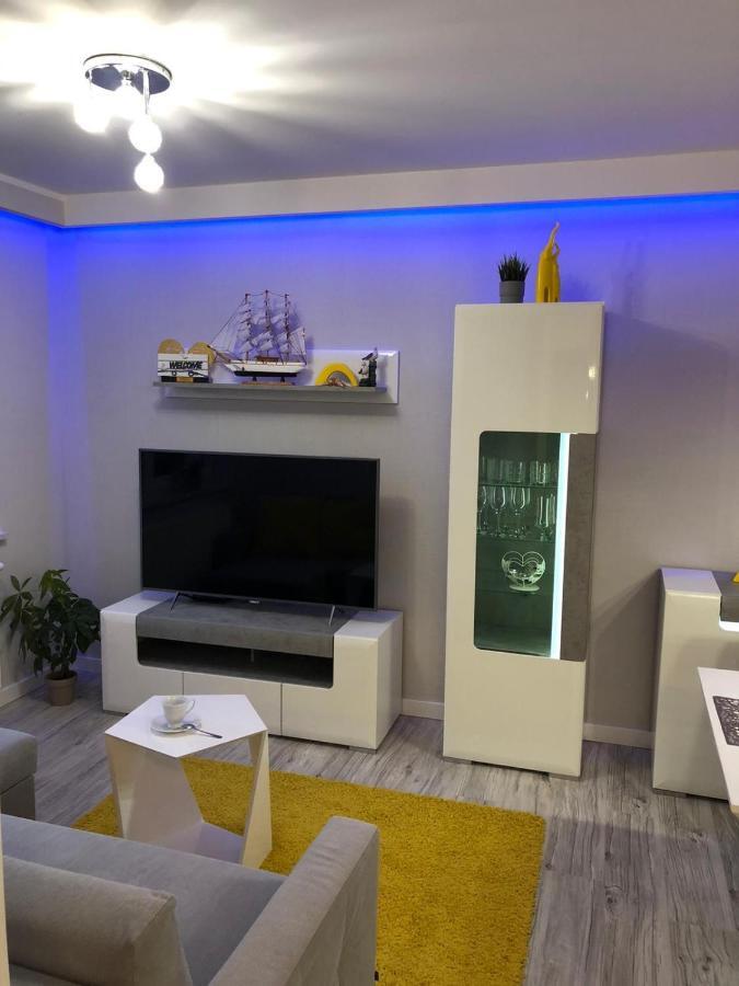 Apartament Zatoka Deluxe Z Ogrodem Lägenhet Debogorze Exteriör bild