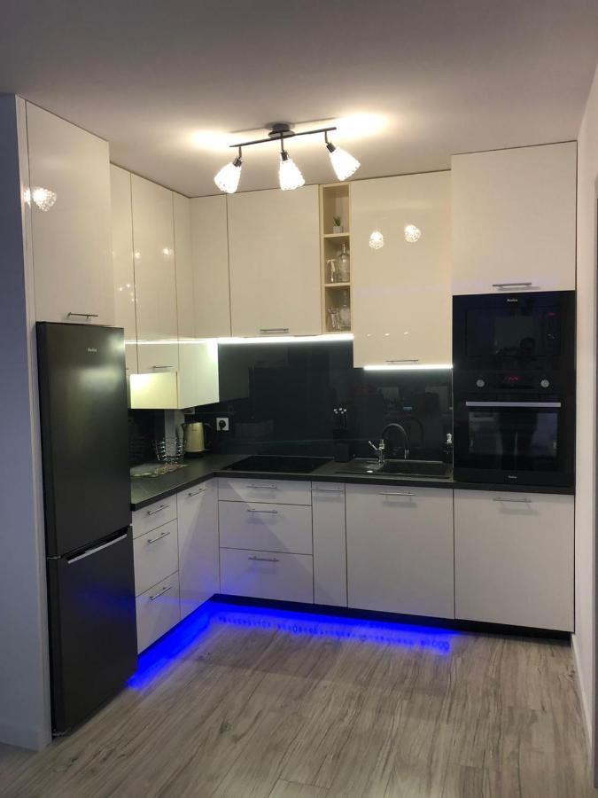Apartament Zatoka Deluxe Z Ogrodem Lägenhet Debogorze Exteriör bild